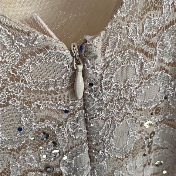 Women’s Large Lace Sequenced Mermaid Train Gown - Picture 7 of 9